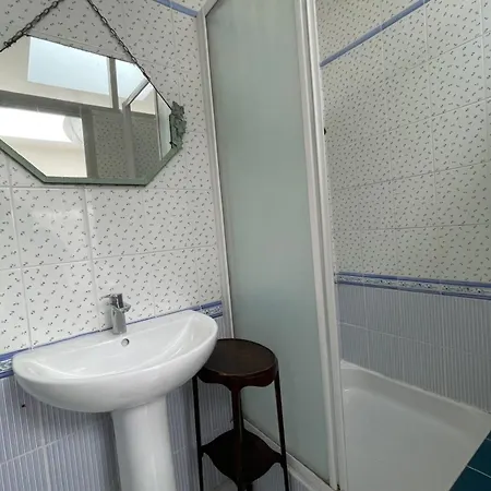 Spacious House A Few Steps From The Sea Ferienhaus *