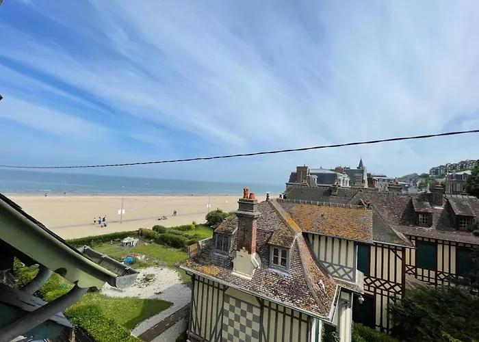 Spacious House A Few Steps From The Sea Prázdninový dům *