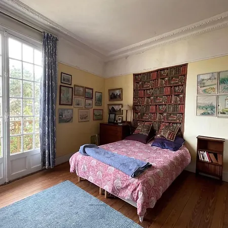 Spacious House A Few Steps From The Sea