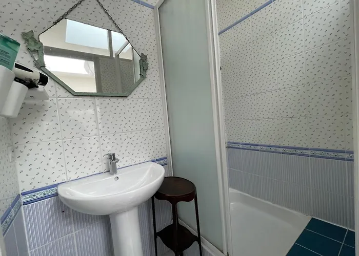 Spacious House A Few Steps From The Sea 度假居 *